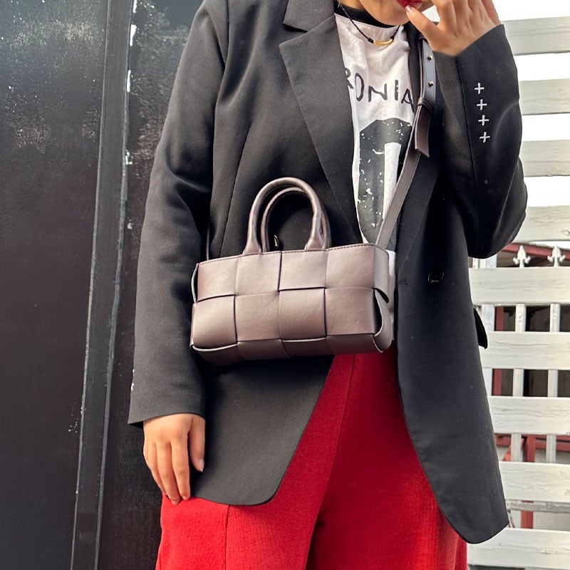 New Niche Commuter Casual Versatile Genuine Leather Simple Woven Tote Handbag Shoulder Bag For Women - Image 3