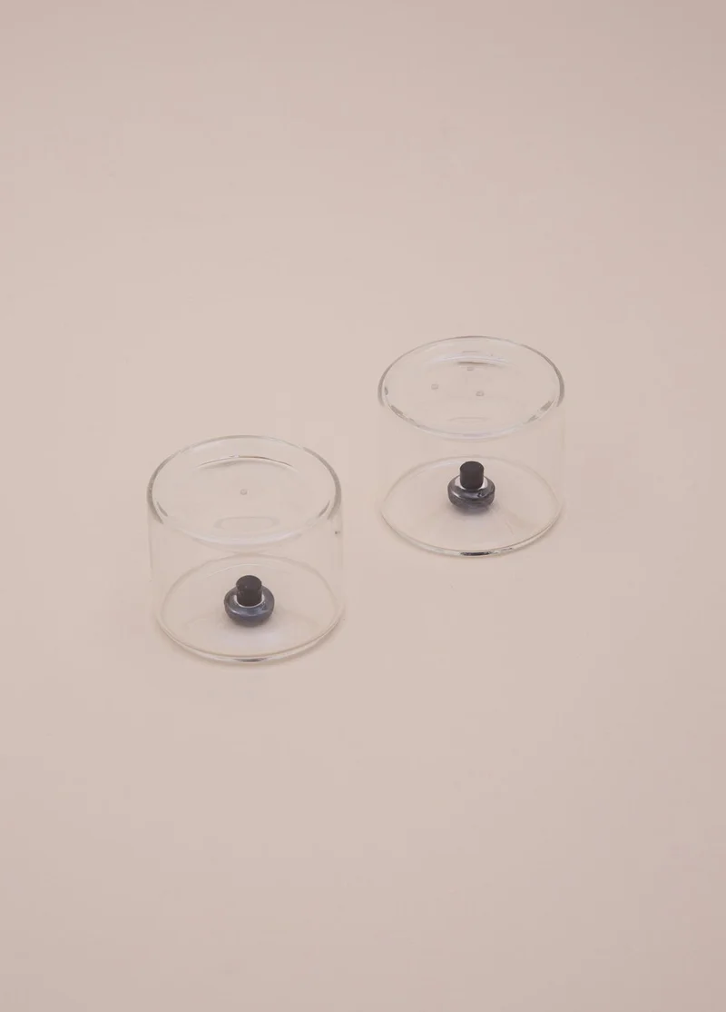 THE MIA Round Salt and Pepper Shaker Set of 2 6x5 cm