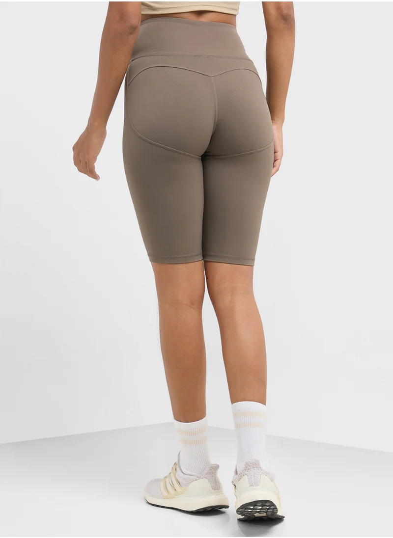 فورورد High Rise Seamless Biker Shorts