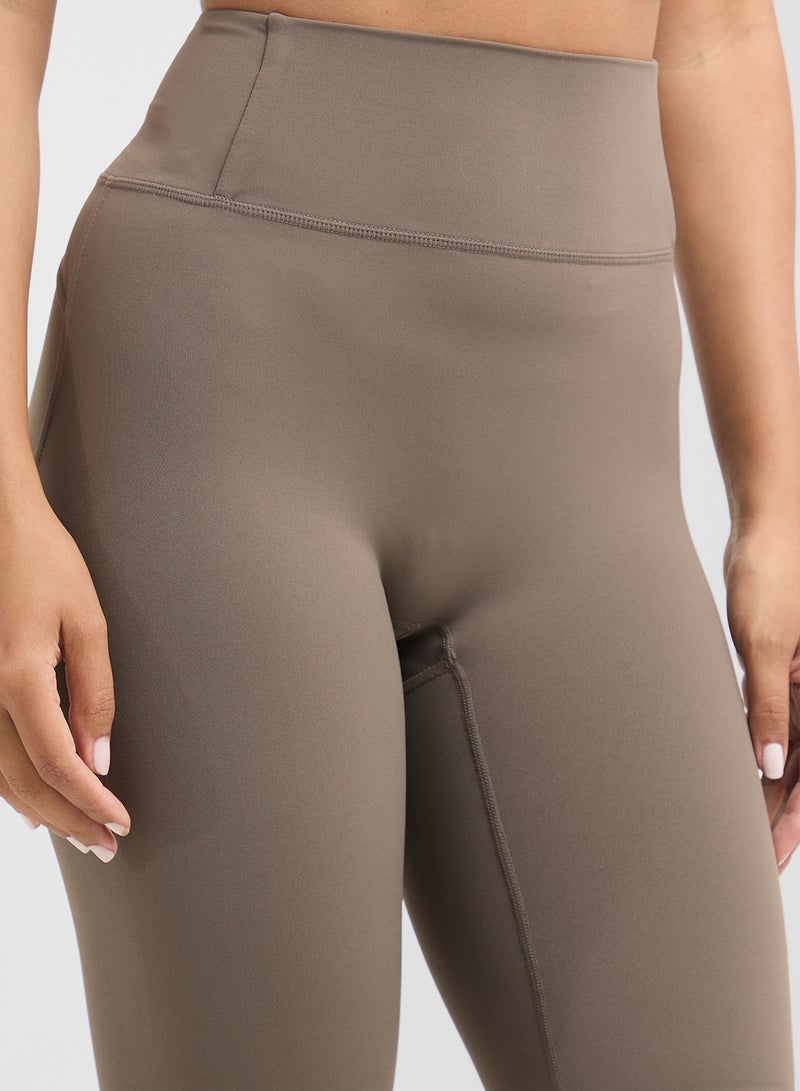 FRWD High Rise Seamless Biker Shorts  - Image 3