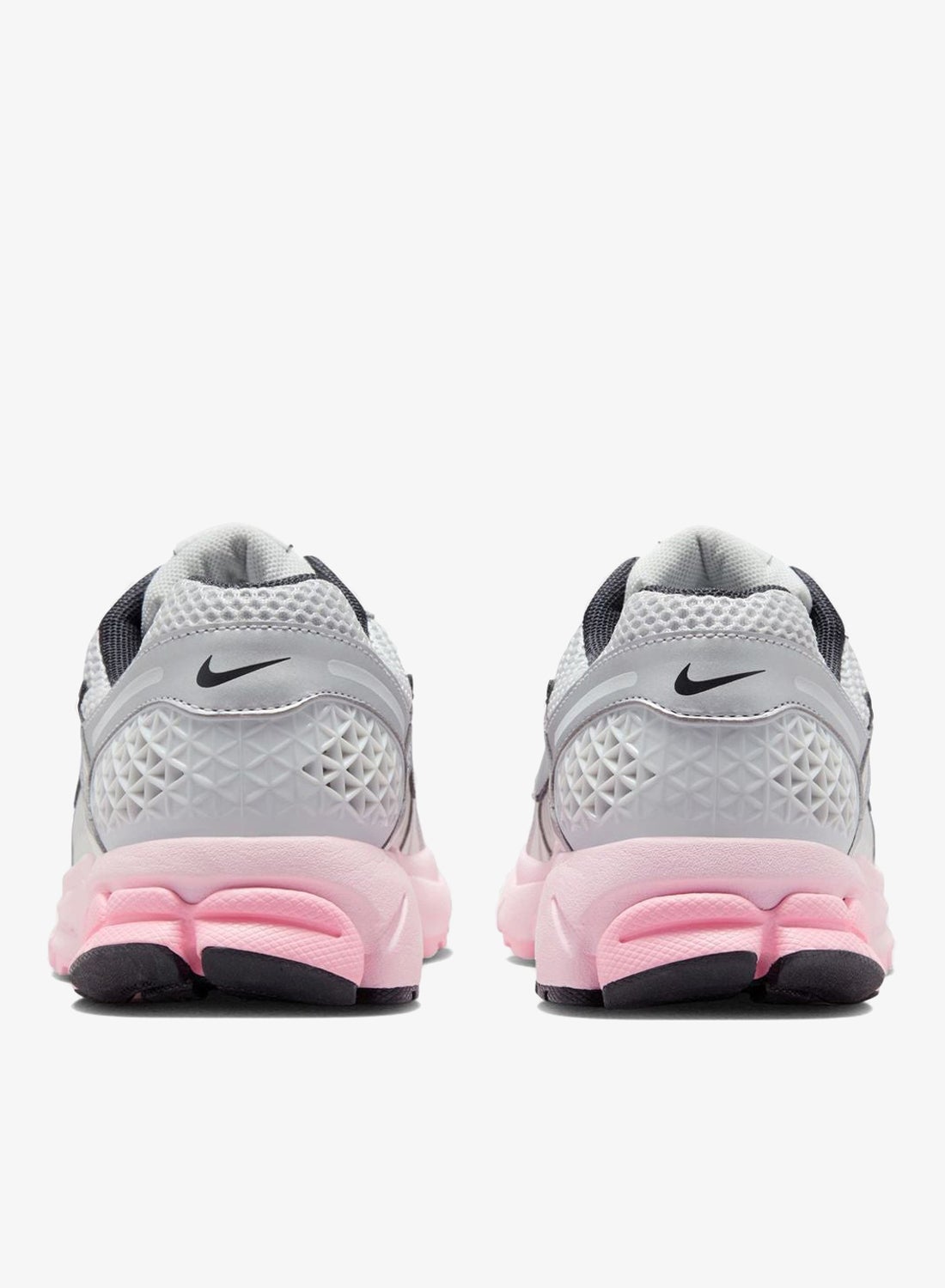 حذاء زووم فوميرو 5 نيوز