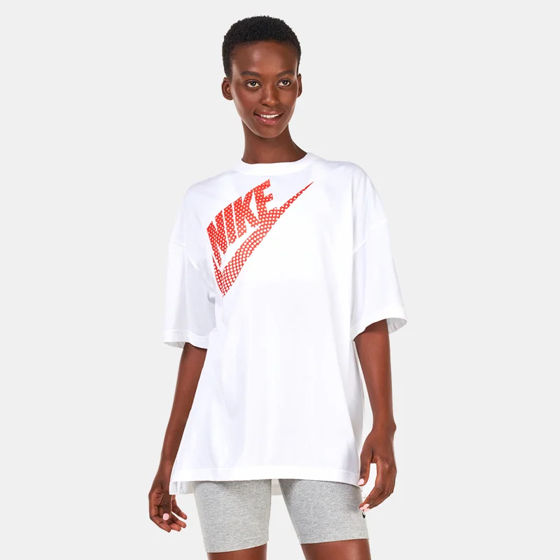 نايكي تيشيرت دانس للنساء