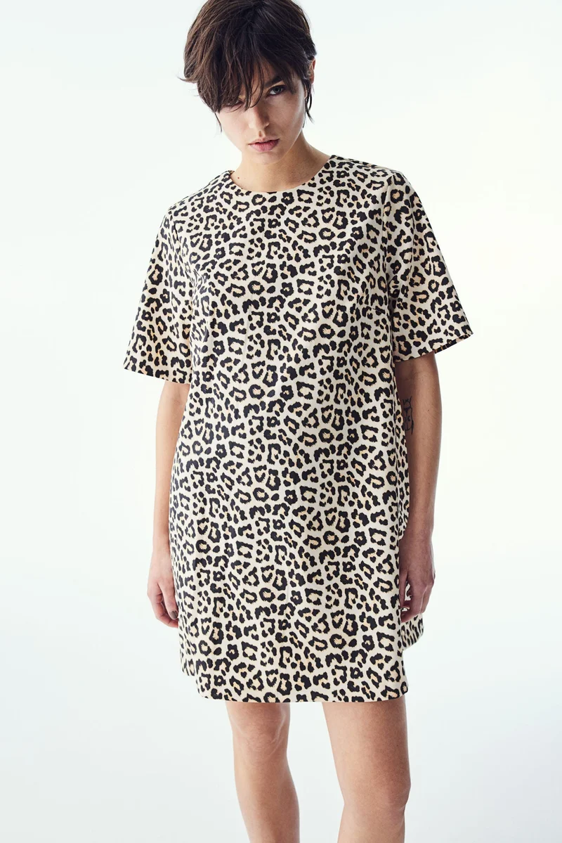 اتش اند ام فستان على شكل A