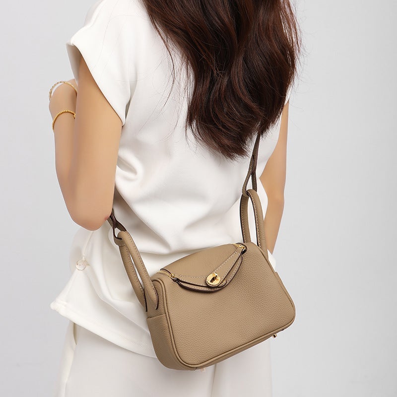2025 Spring And Fashion Versatile Soft Leather Doctor Bag Soft Leather Women'S Bag Trendy One-Shoulder Cross-Body Satchel Pillow Bag - Image 2