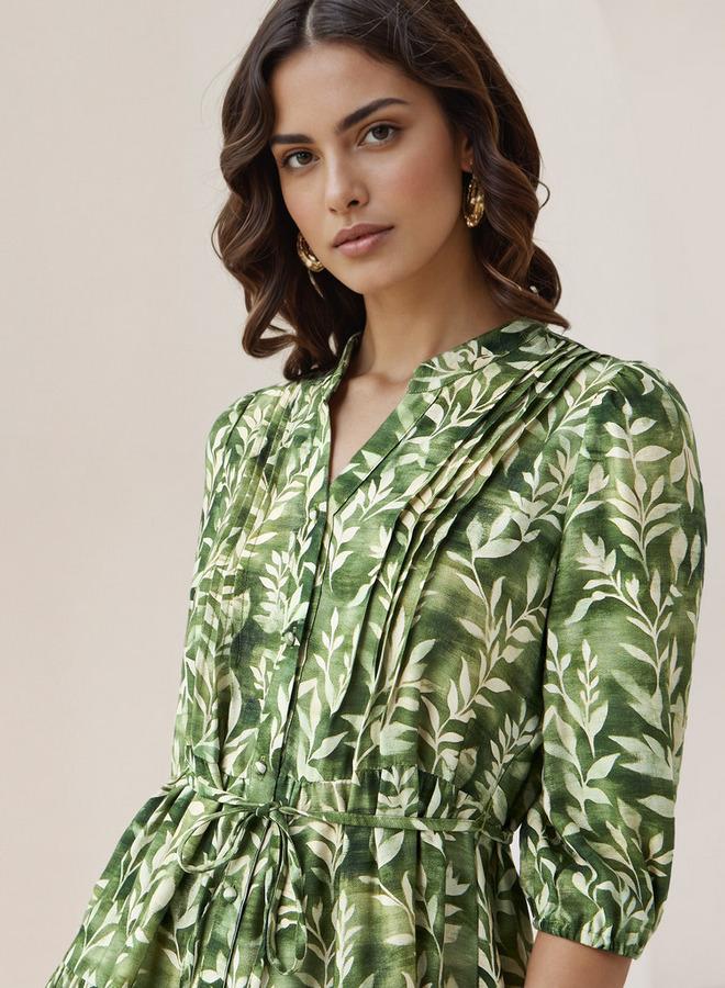 سبلاش فيڤ فستان نسائي متوسط الطول مطبوع بتفاصيل ثنيات من الفيسكوز - Image 4