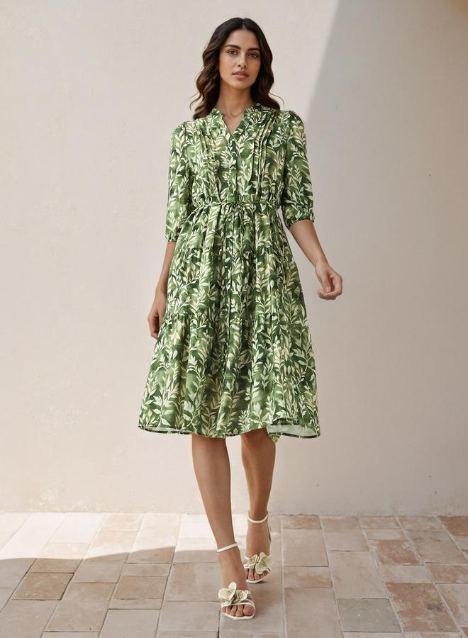 سبلاش فيڤ فستان نسائي متوسط الطول مطبوع بتفاصيل ثنيات من الفيسكوز - Image 2