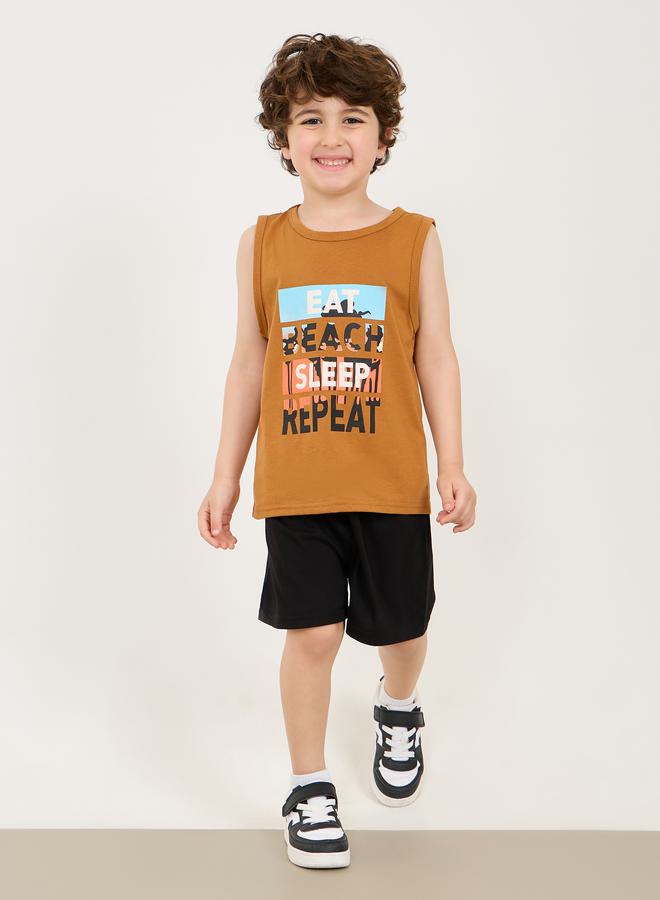 ستايلي شورت سادة بقصة واسعة - Image 2