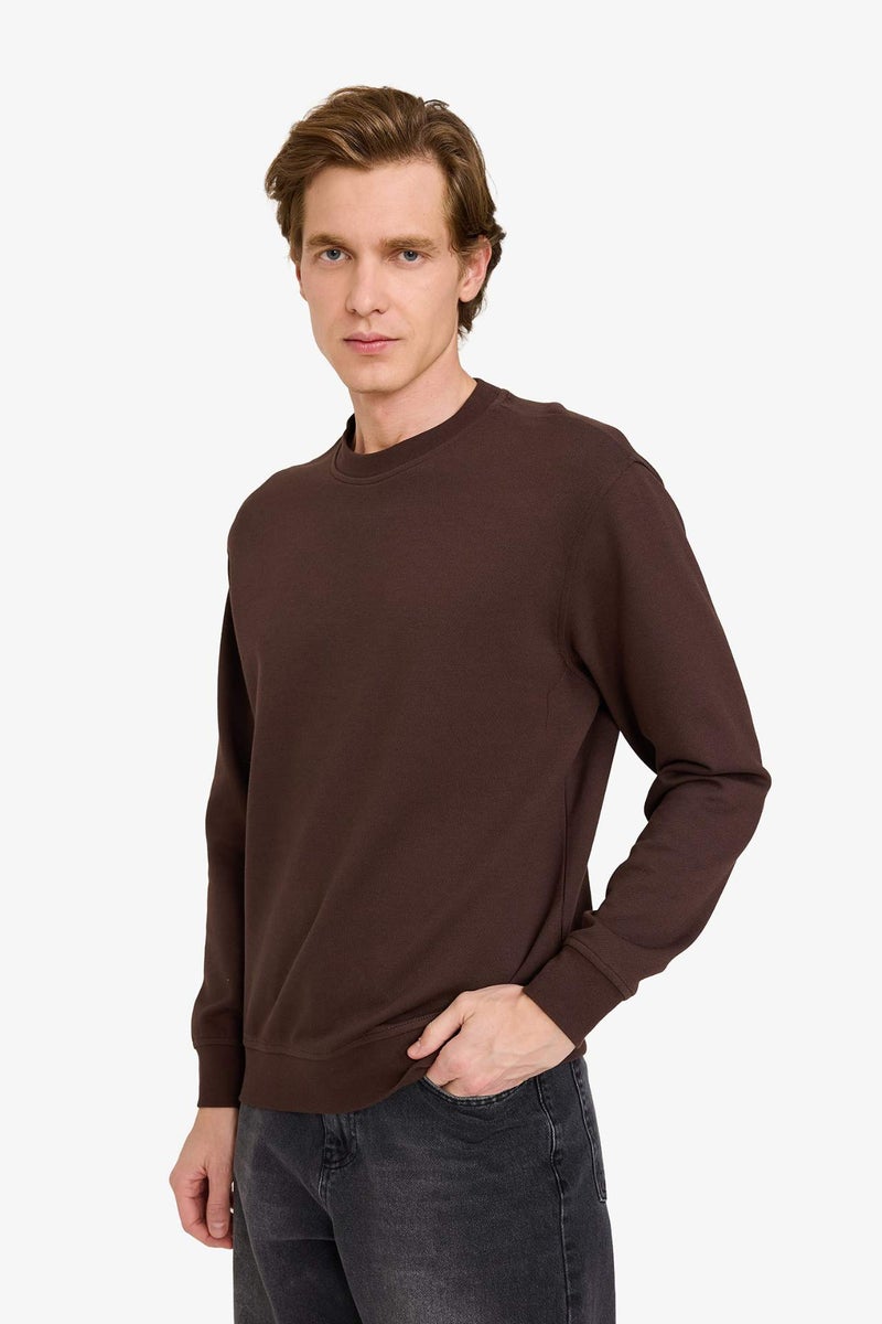 DeFacto Basic Crew Neck Sweatshirt - Image 3