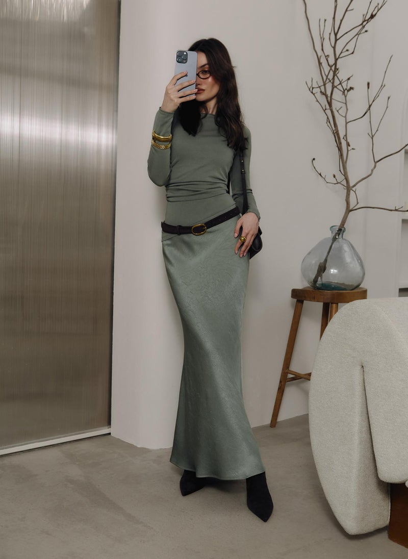 Lichi Jersey longlseeve with asymmetrical edge - Image 5
