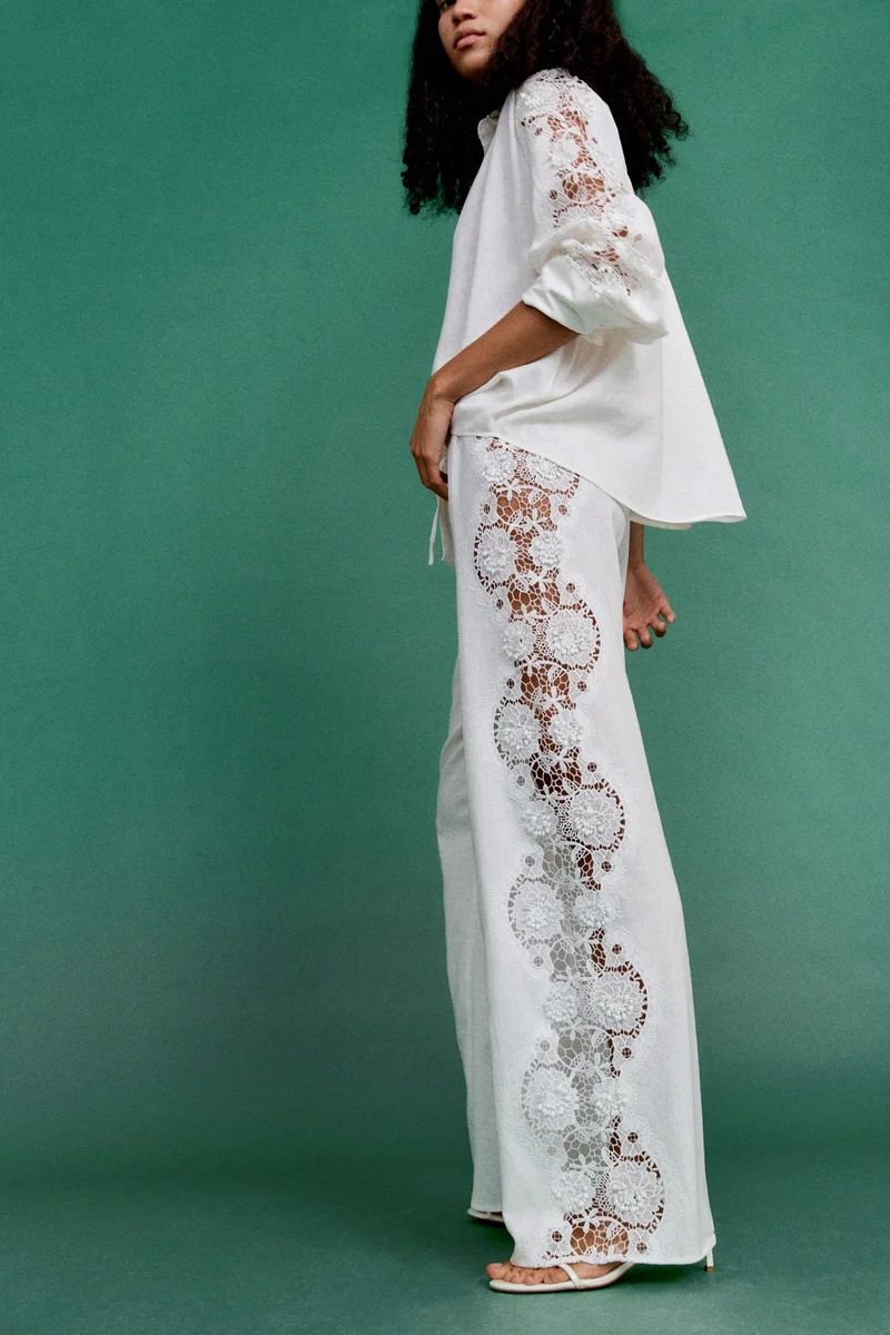 اتش اند ام بنطلون مزين بالدانتيل