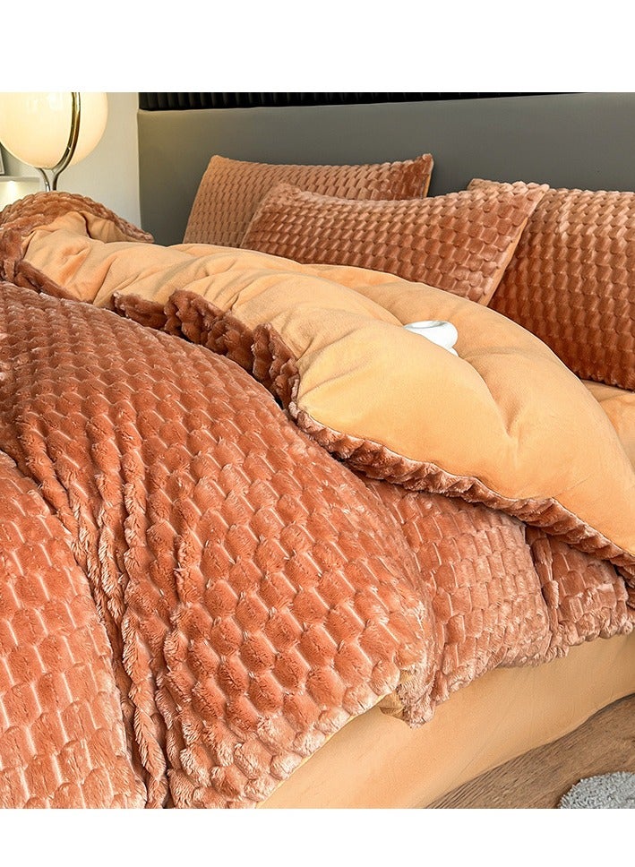 طقم سرير — قماش مخمل منحوت مزين بحواف عريضة من مخمل الحليب مكون من 4 قطع - Image 1