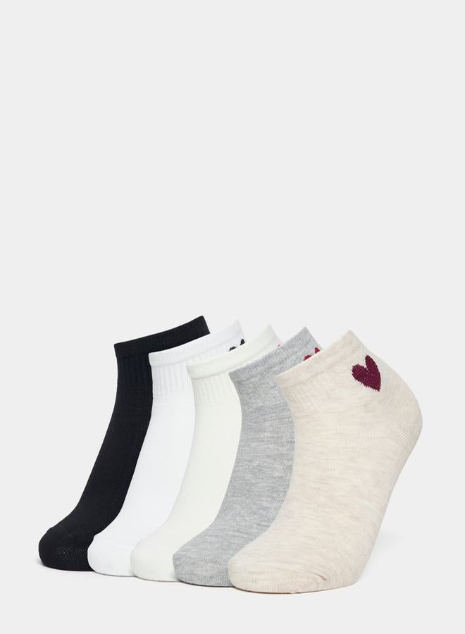 Styli Pack of 5 - Embroidered Heart Ankle Socks  - Image 1
