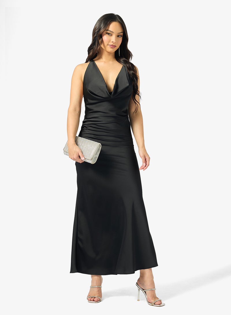 جينجر فستان ساتان بياقة ملتفة وقصة عمودية - Image 1