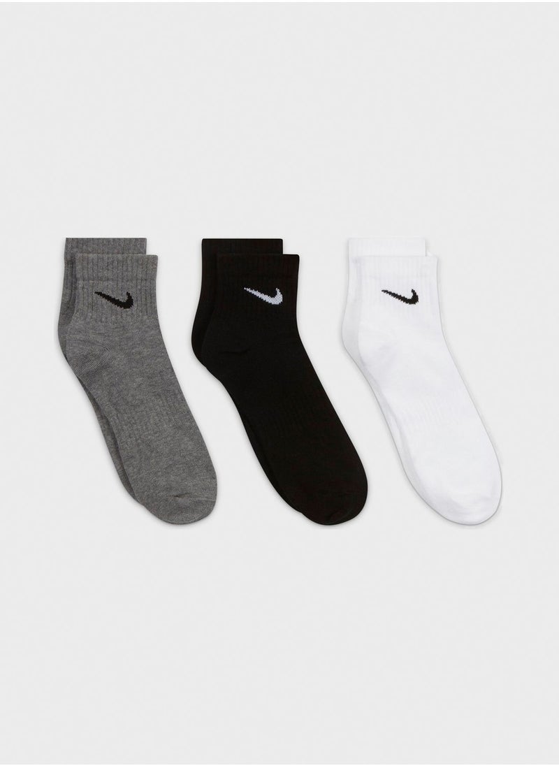 Nike 3 Pack Everyday Ankle Socks  - Image 2