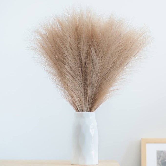 Faux Pampas Grass 1845cm Artificial Pampas Grass Fluffy 6 Stem pompous Grass Flower Arrangement for Boho Home Wedding Decoration Taupe