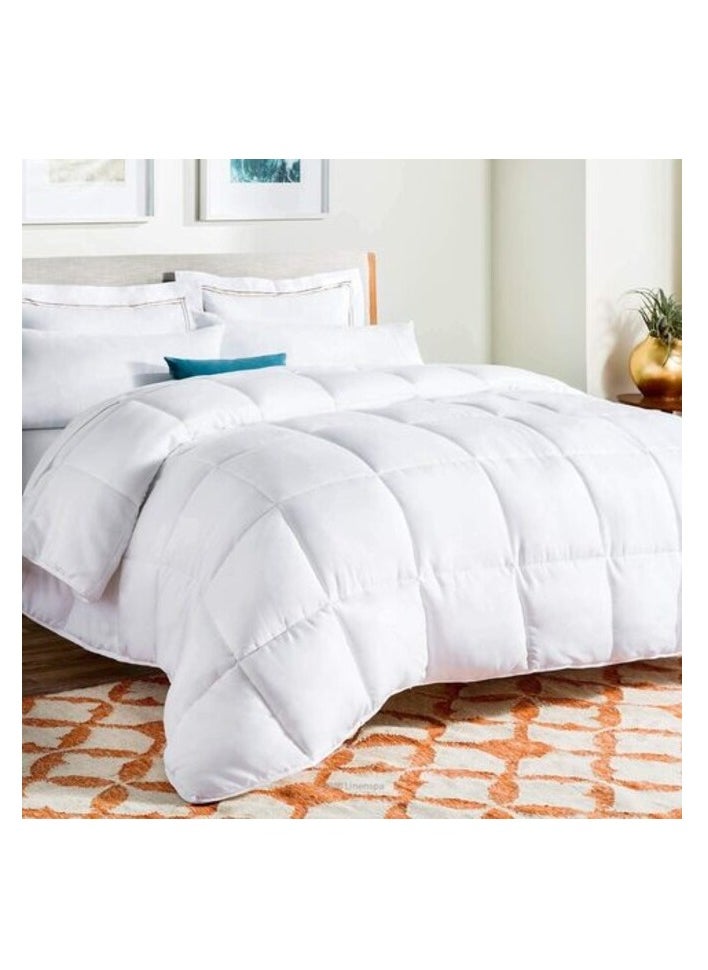 DEEP SLEEP Every Night Deep Sleep White Stripe Microfiber Quilt 85 GSM White (Full - W 200 X L 200)  - Image 1