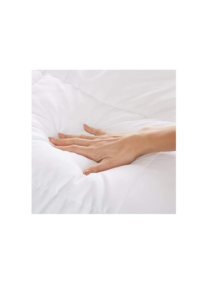 DEEP SLEEP Every Night Deep Sleep White Stripe Microfiber Quilt 85 GSM White (Full - W 200 X L 200)  - Image 4