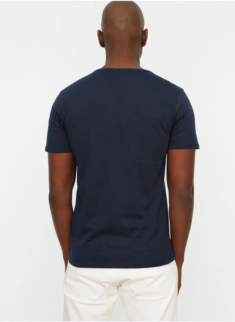 trendyol Essential Crew Neck T-Shirt