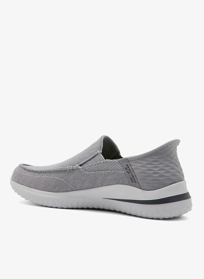 سكيتشرز حذاء ديلسون 3.0