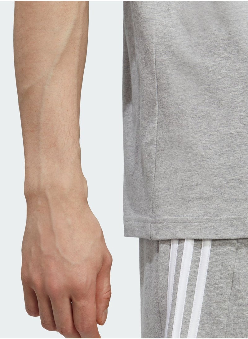 Adidas - Single Jersey Small Logo T-Shirt - Image 1