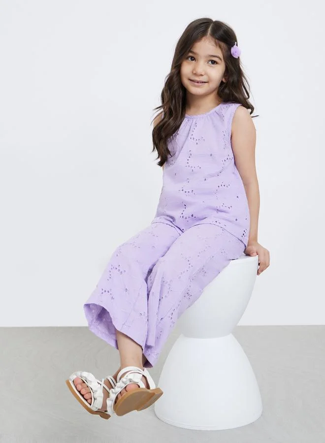 ستايلي Styli Girls Lilac Schiffli Sleeveless Top and Pants Set