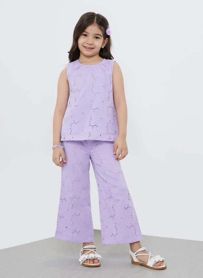 ستايلي Styli Girls Lilac Schiffli Sleeveless Top and Pants Set