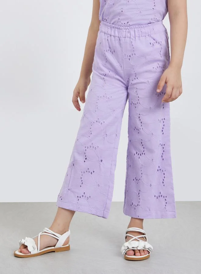 ستايلي Styli Girls Lilac Schiffli Sleeveless Top and Pants Set