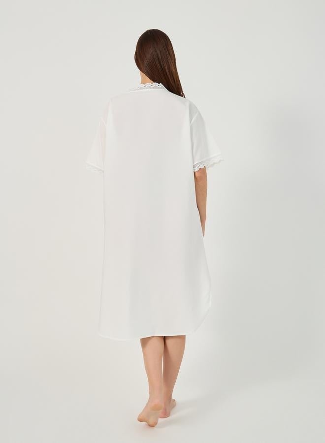 Styli Scallop Lace Trim and Button Detail Nightshirt - Image 4