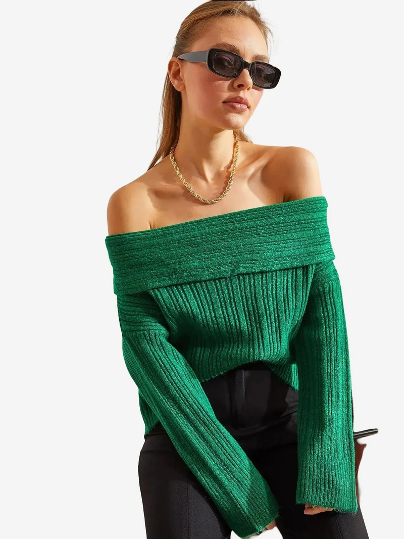 بيانكو لوتشي كنزة محبوكة بكتف مكشوف من لوتشي