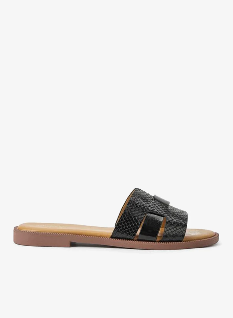 سيليست Women Textured Flat Sandals