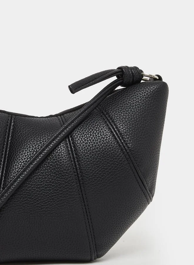 Styli Styli Black Plain Shoulder Bag with Zip Closure