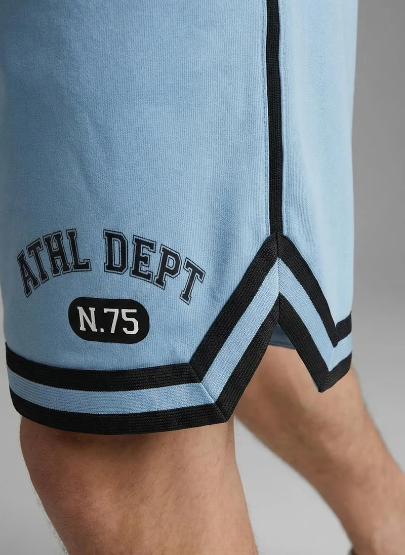 NOBERO  Nobero Oversized Shorts | Men’s Shorts | Relaxed Fit | Milano Ponte Knit | Knee-Length Mid-Rise Comfort | Elasticated Waistband | Available in 4 Colours for Men | Best Price UAE
