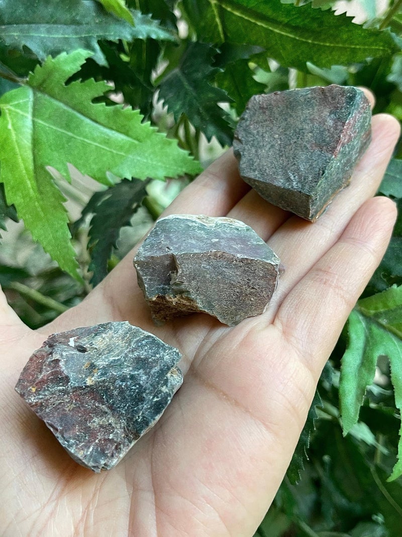 GAF TREASURES Wholesale Raw Bloodstone Crystals, Natural Bloodstone Stone, Natural Rough Bloodstone Crystals, Bloodstone Rough, Bloodstone Healing Crystals (Bloodstone, 0.25 Pound) - Image 5