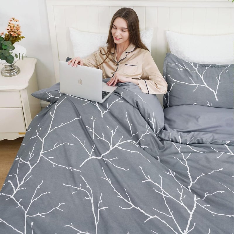 PHF 3 Piece California King Size Washed Duvet Covet Set, Silky Breathable Microfiber, Ultra Soft, Set includes 1x 220cm x 265cm Duvet covet + 2x 50cm x 75cm Pillow Shams, Grey Striped - Image 2