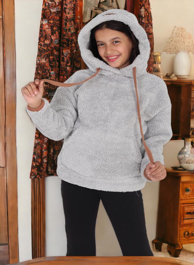 CHOiCE Girls' 12-Year-Old Winter 2024 Furry Sweatshirt, High-Quality Fabric, Super Soft Materials, Printed in Attractive Colors, Providing Unmatched Warmth with Style and Comfort. - Image 1