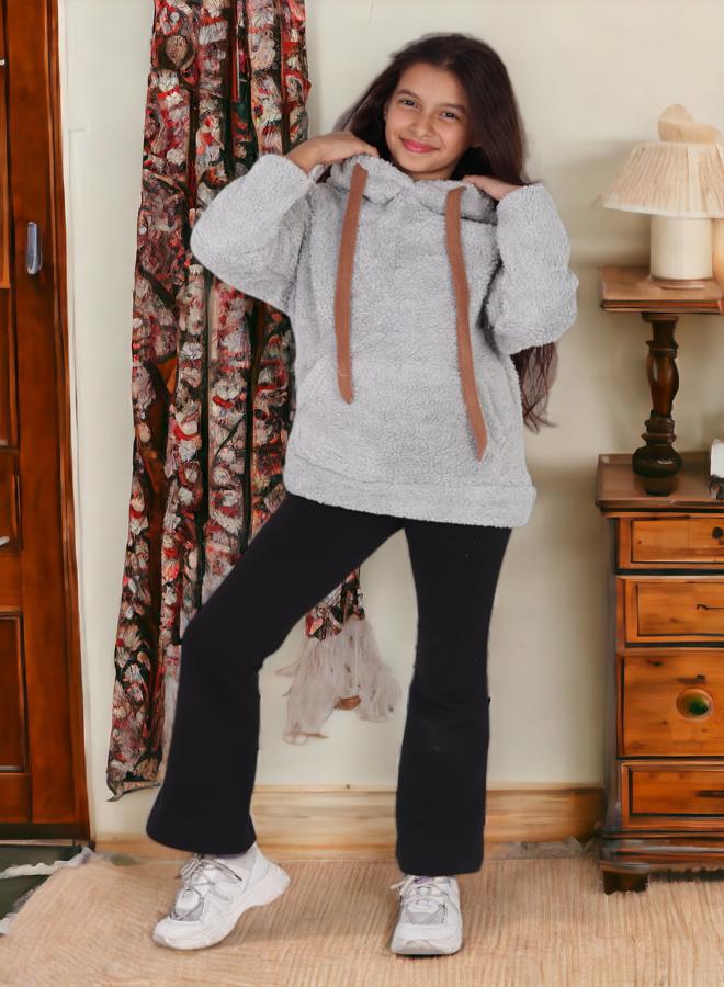 CHOiCE Girls' 12-Year-Old Winter 2024 Furry Sweatshirt, High-Quality Fabric, Super Soft Materials, Printed in Attractive Colors, Providing Unmatched Warmth with Style and Comfort. - Image 3