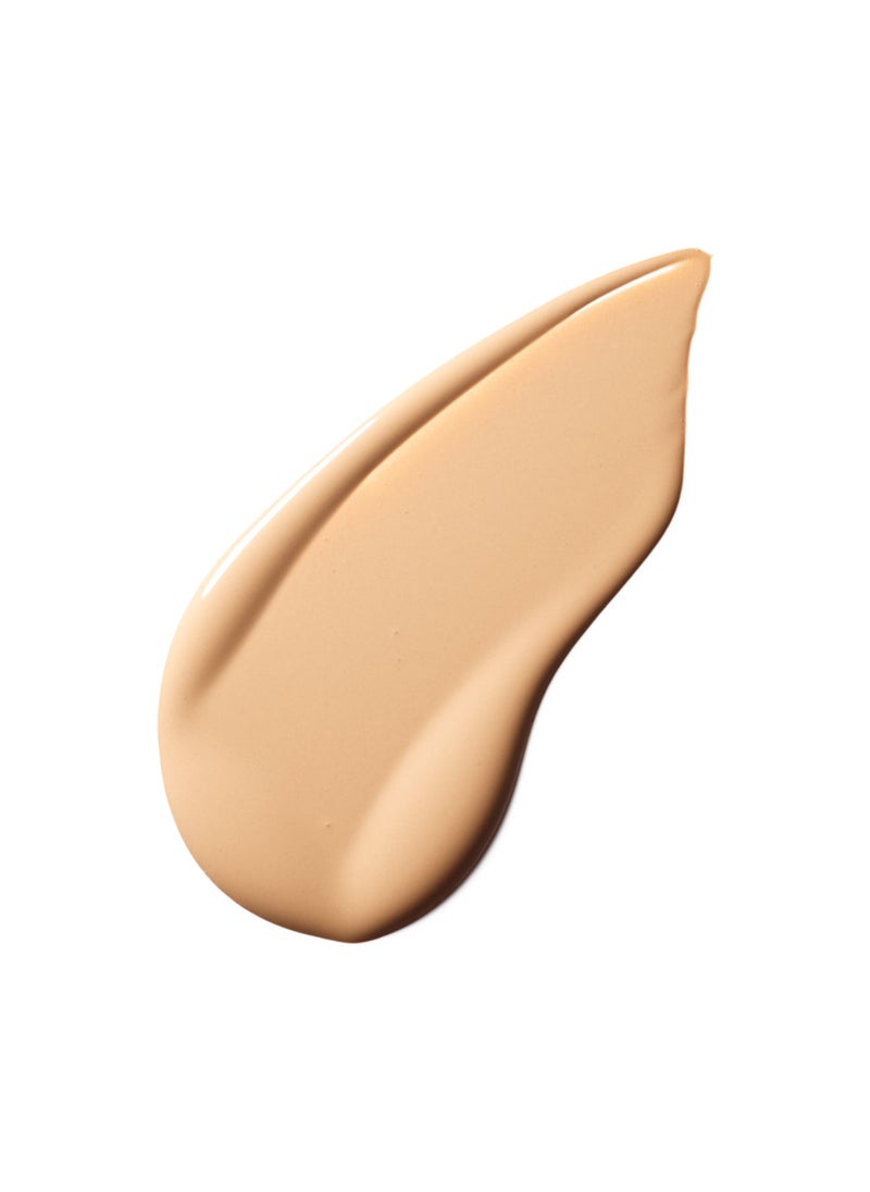 MAC Cosmetics Studio Radiance Face and Body Radiant Sheer Foundation Fair beige with golden undertones for fair skin C0  - Image 2
