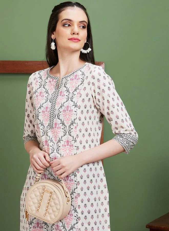 globus Globus Off White Ethnic Motifs Side Slits Paneled Straight Kurta