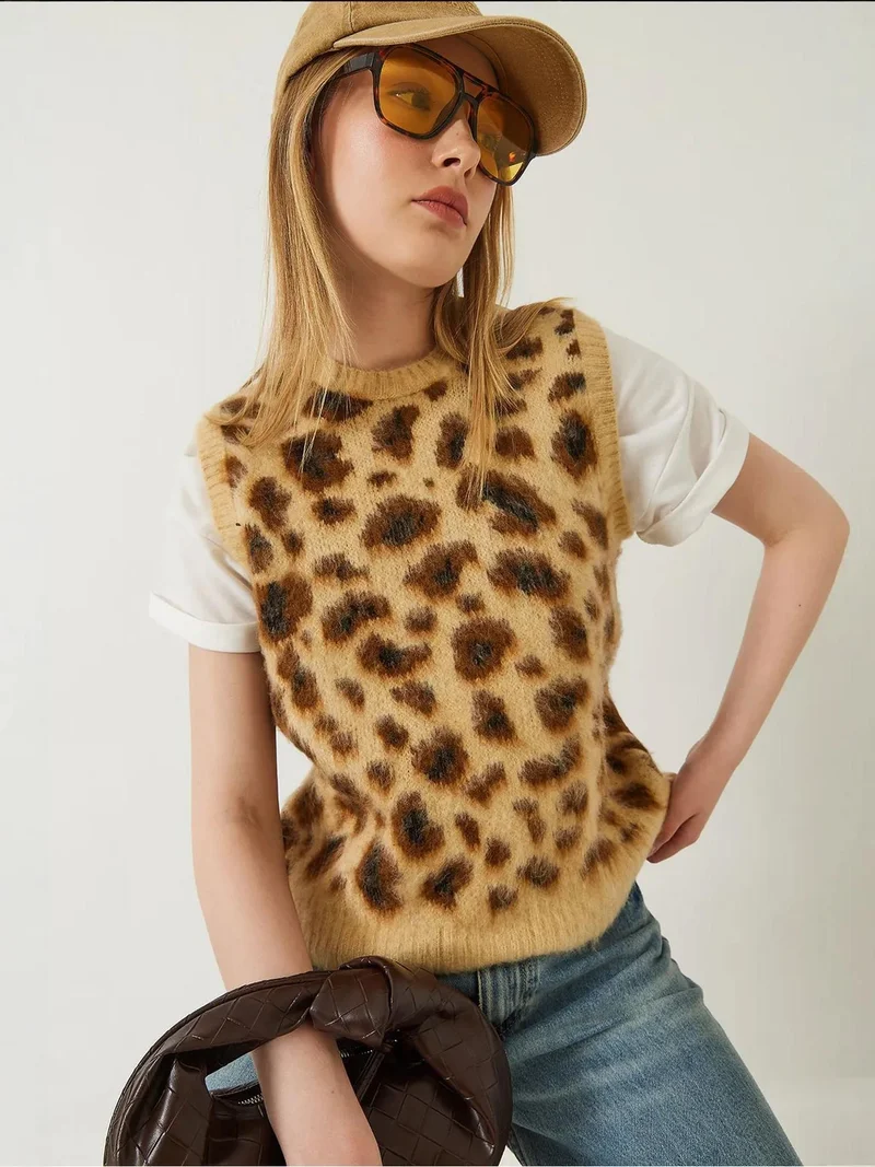 بيانكو لوتشي سترة صوفية محبوكة بنقشة الفهد من لوتشي