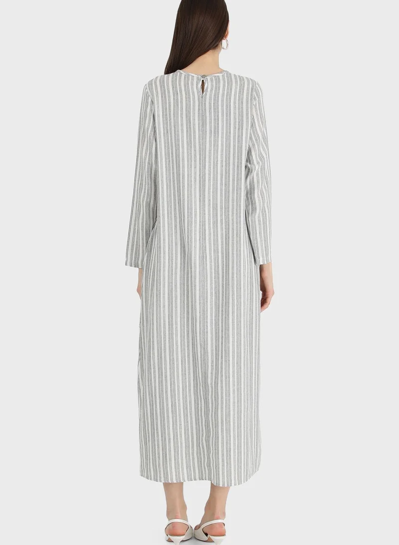 Tavin by Modanisa Striped Pocket Detail Dress