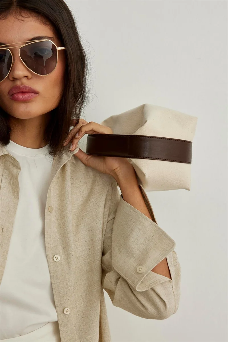 سود كوليكشن Saud Collection Bitter Brown Archi Mini Bag