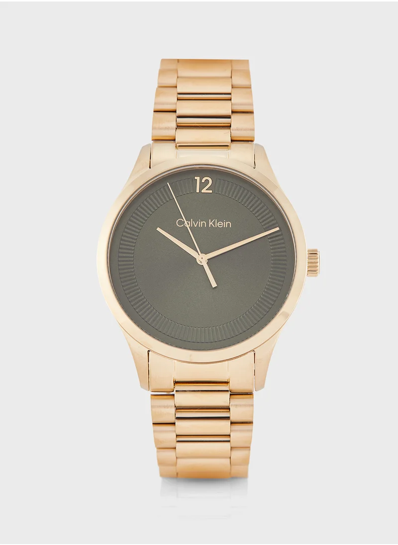 كالفن كلاين Ionic Plated Thin Gold Steel