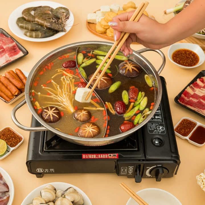 Mugath hot Pot with Divider Stainless Steel Hot Pot Mandarin Duck Nonstick Chinese Shabu Shabu Hot Pot Separation Induction Cooker Usable for Kitchen Induction Cooktop Gas Stove - Image 2