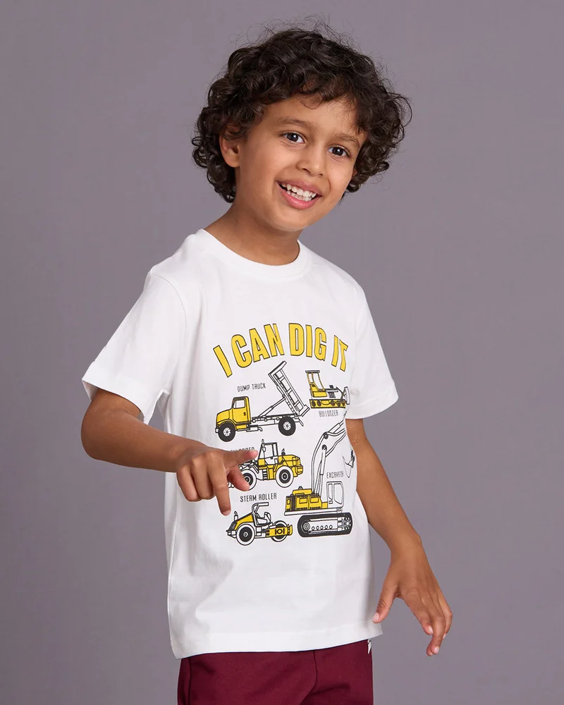 ردتاغ Boys White Printed T-Shirt
