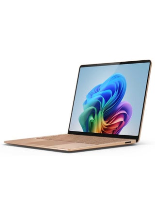 لابتوب سيرفيس 7 كوبيلوت+ مع شاشة 13.8 بوصة، معالج كوالكوم سناب دراجون X إلت، 16 جيجابايت رام، 512 جيجابايت SSD، رسومات كوالكوم أدرينو، ويندوز 11 هوم - view 2