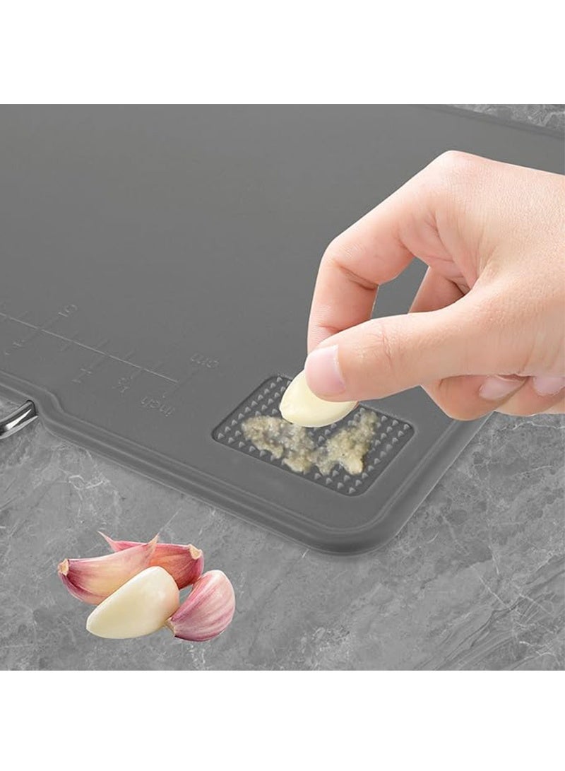 توبيتش طقم ألواح تقطيع بلاستيكية للمطبخ مكون من 3 ألواح تقطيع بلاستيكية للمطبخ، ألواح تقطيع احترافية آمنة للغسل في غسالة الأطباق مع حامل ومقبض للحوم والخضروات والفواكه، بأحجام مختلفة ومانعة للانزلاق - Image 3