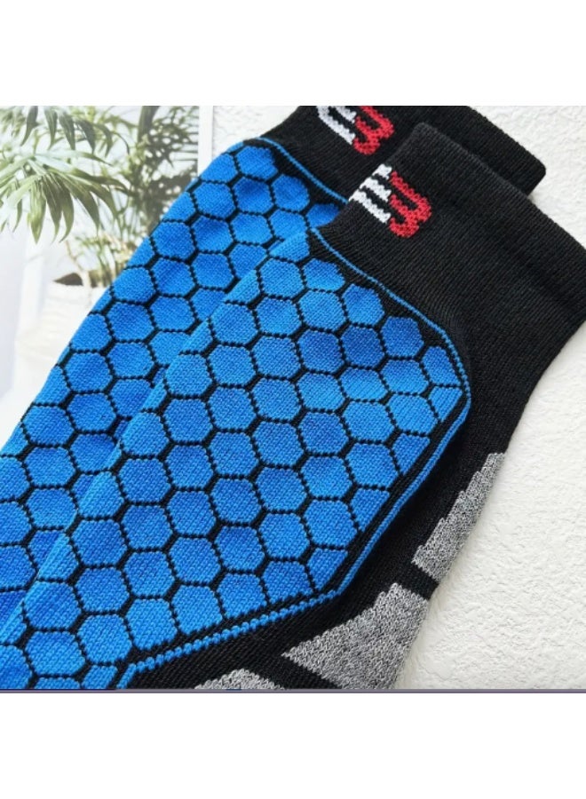 زوج واحد من جوارب الرجال الشتوية الحرارية بطول الركبة – سميكة ودافئة وقابلة للتهوية للتزلج والمشي والأنشطة الخارجية (EU 39-45 / US 6.5-11.5 / UK 6-11) - Image 4