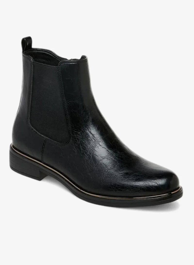 سيليست بوت نسائي بكعب للكاحل بسحاب وشريط سحب