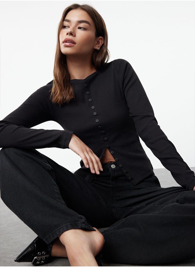 Black Button Detailed Crew Neck Ribbed Flexible Regular Length Knitted Blouse TWOAW25BZ00030