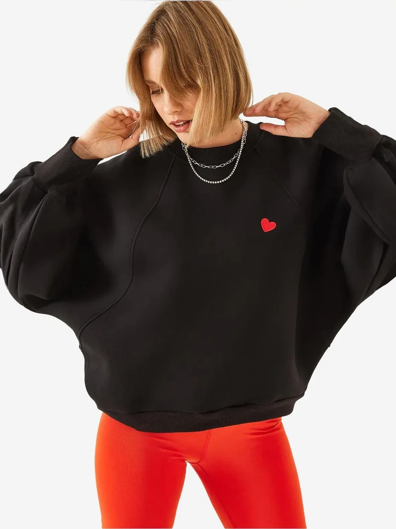 Bianco Lucci Black LUCCI Embroidered Crew Neck Long Sleeve Sweatshirt for Women | Best Price UAE